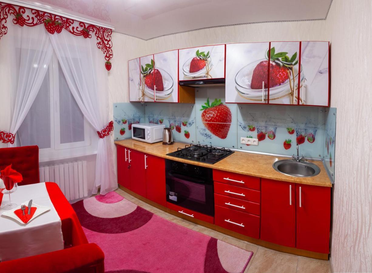 Luxury Apartment Sicheslavska Street Krivoy Rog Bagian luar foto